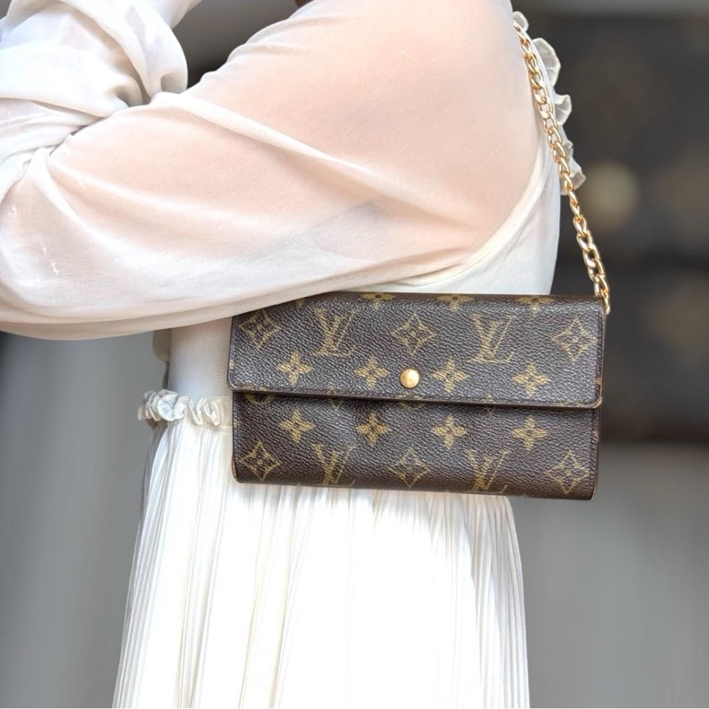 Louis Vuitton ‘Sarah’ Wallet - Picture 15 of 15
